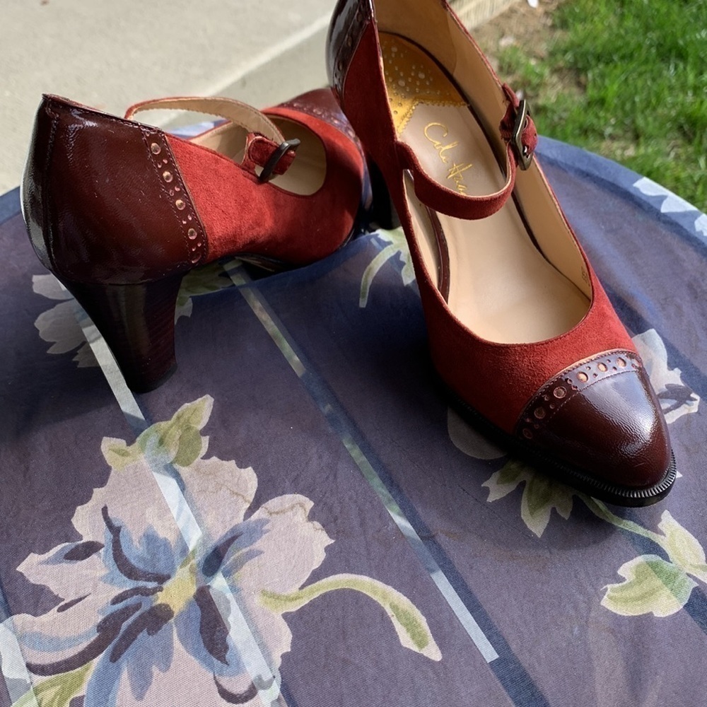 Cole Haan shoes MaryJanes color and suede trending now size 6.5 B no slip bottom